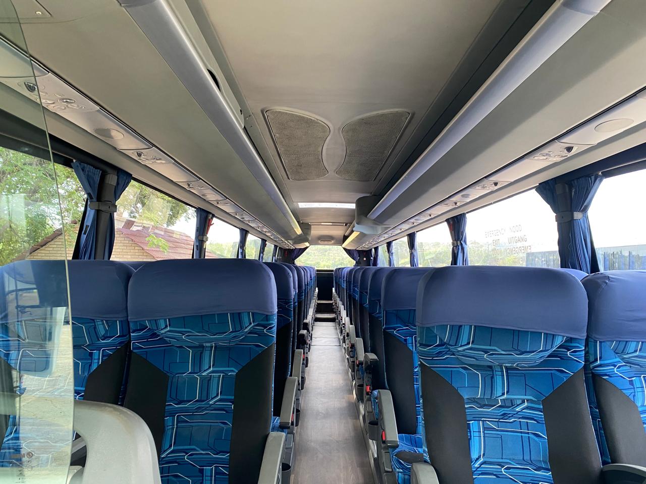 Irizar I 6 S Luxury bus