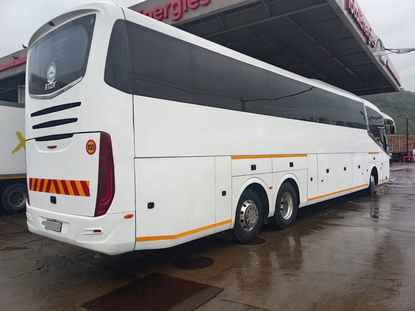 Irizar I 6 S Luxury bus