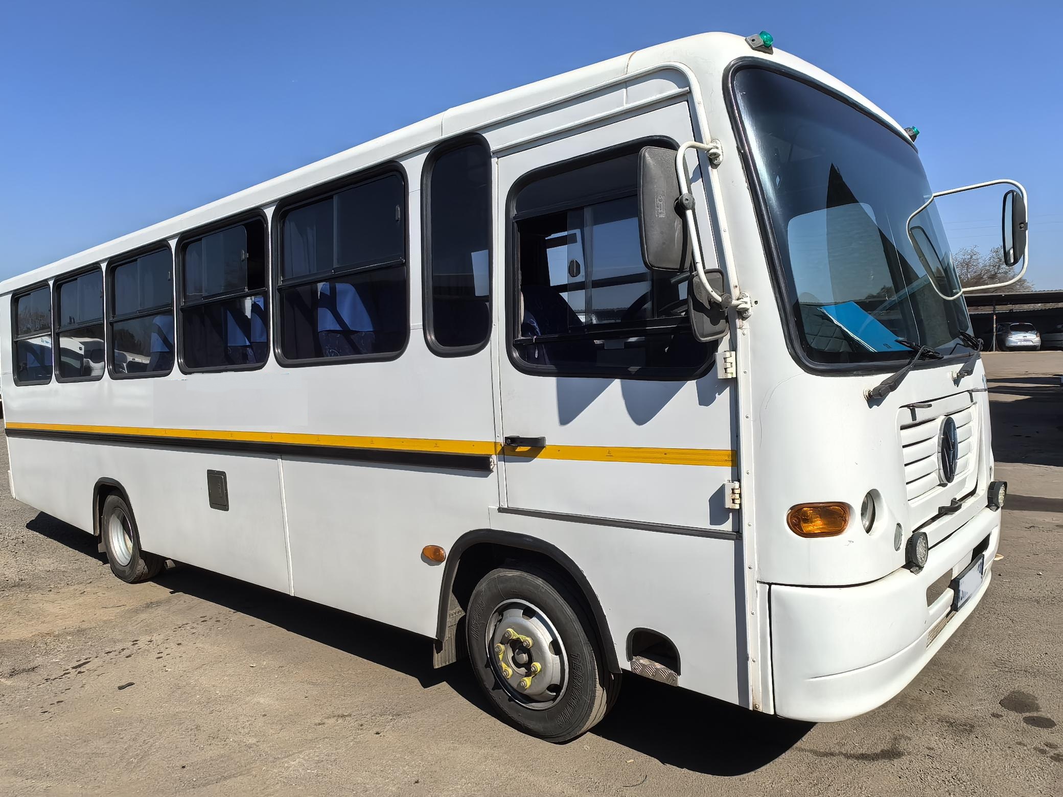 VW 9150 BUS (Turbo Motor)