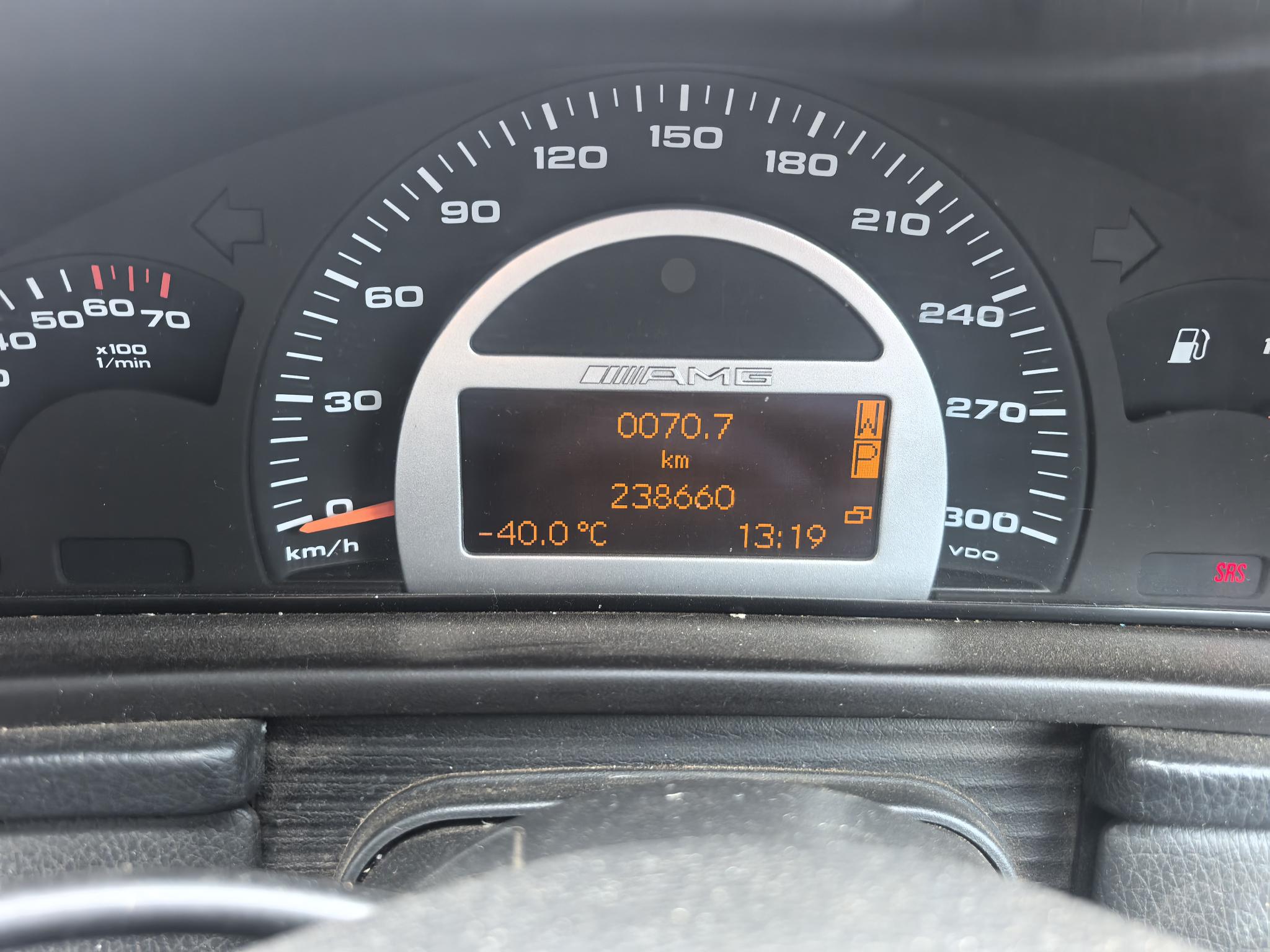 Mercedes Benz C 32 AMG  V 6 Kompressor