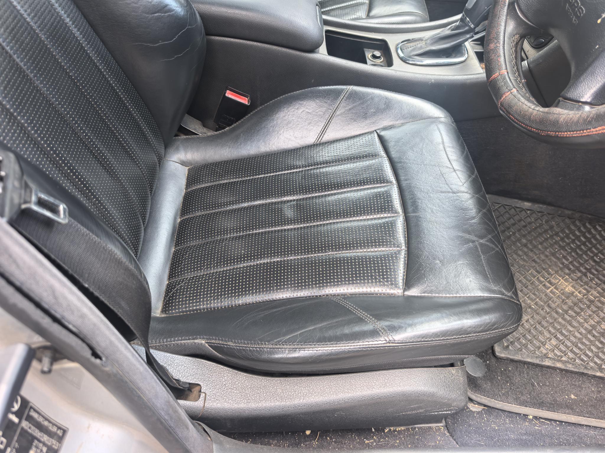 Mercedes Benz C 32 AMG  V 6 Kompressor