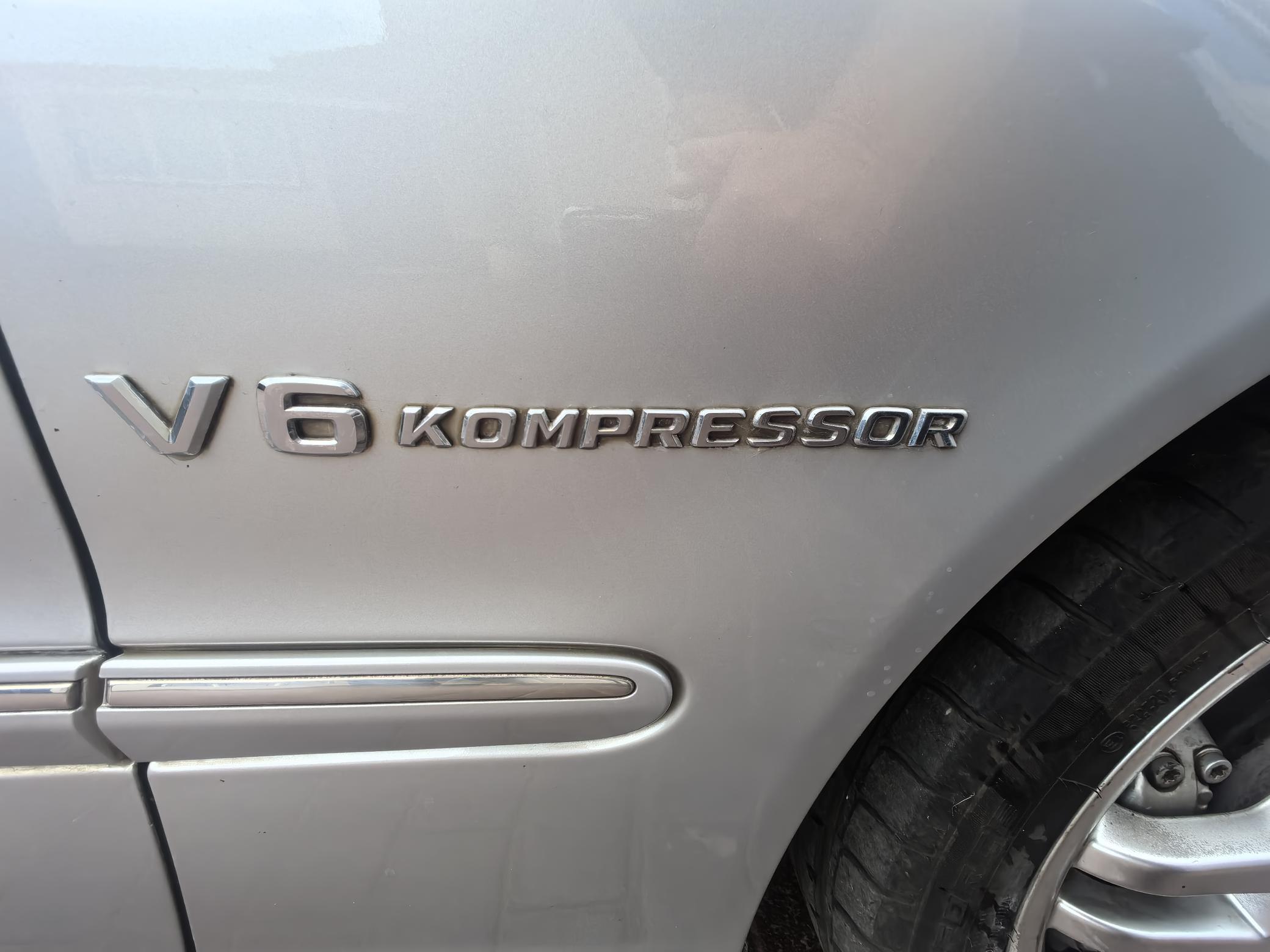 Mercedes Benz C 32 AMG  V 6 Kompressor