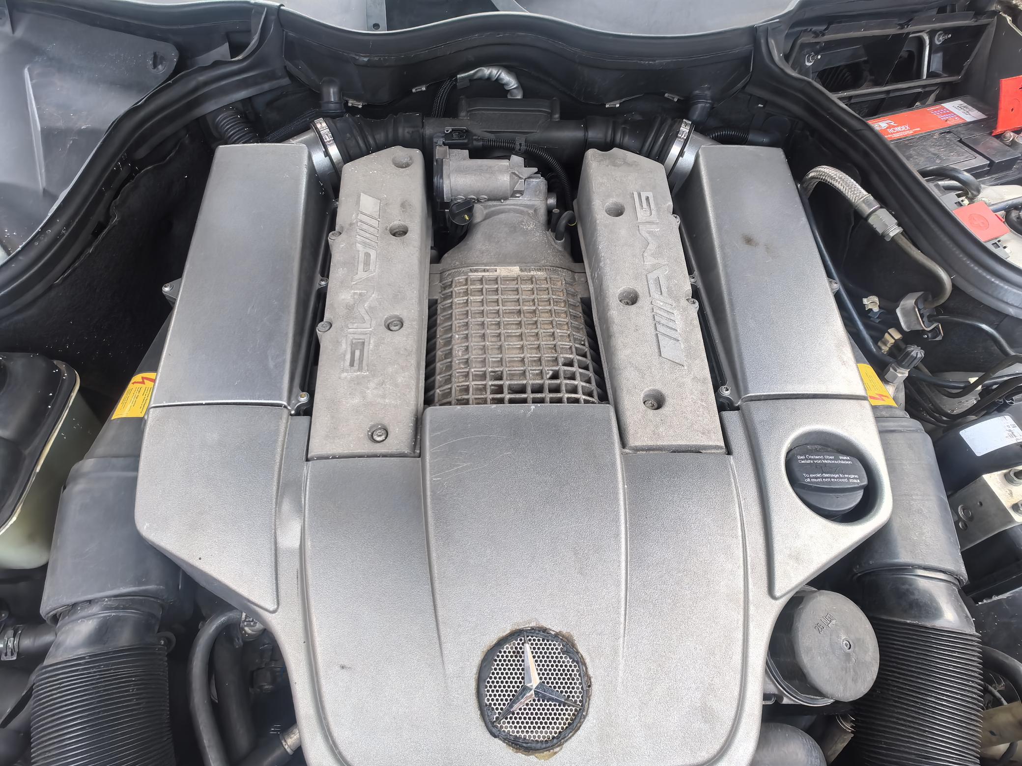 Mercedes Benz C 32 AMG  V 6 Kompressor