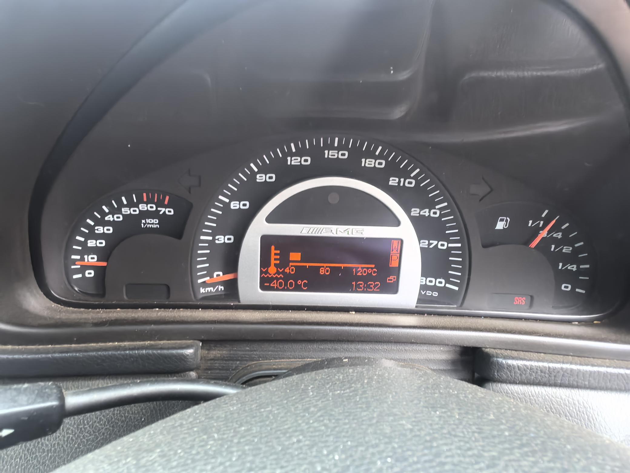 Mercedes Benz C 32 AMG  V 6 Kompressor