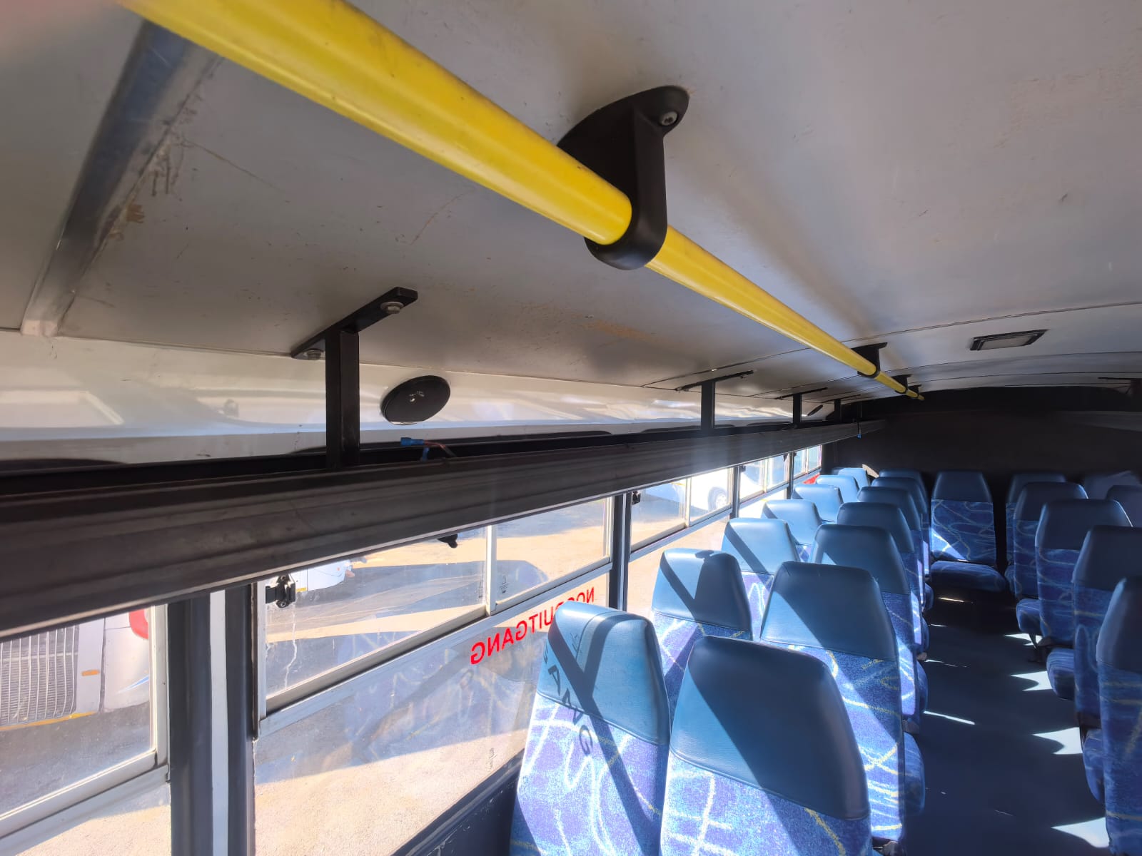 Hino 300 Bus 30 Seater