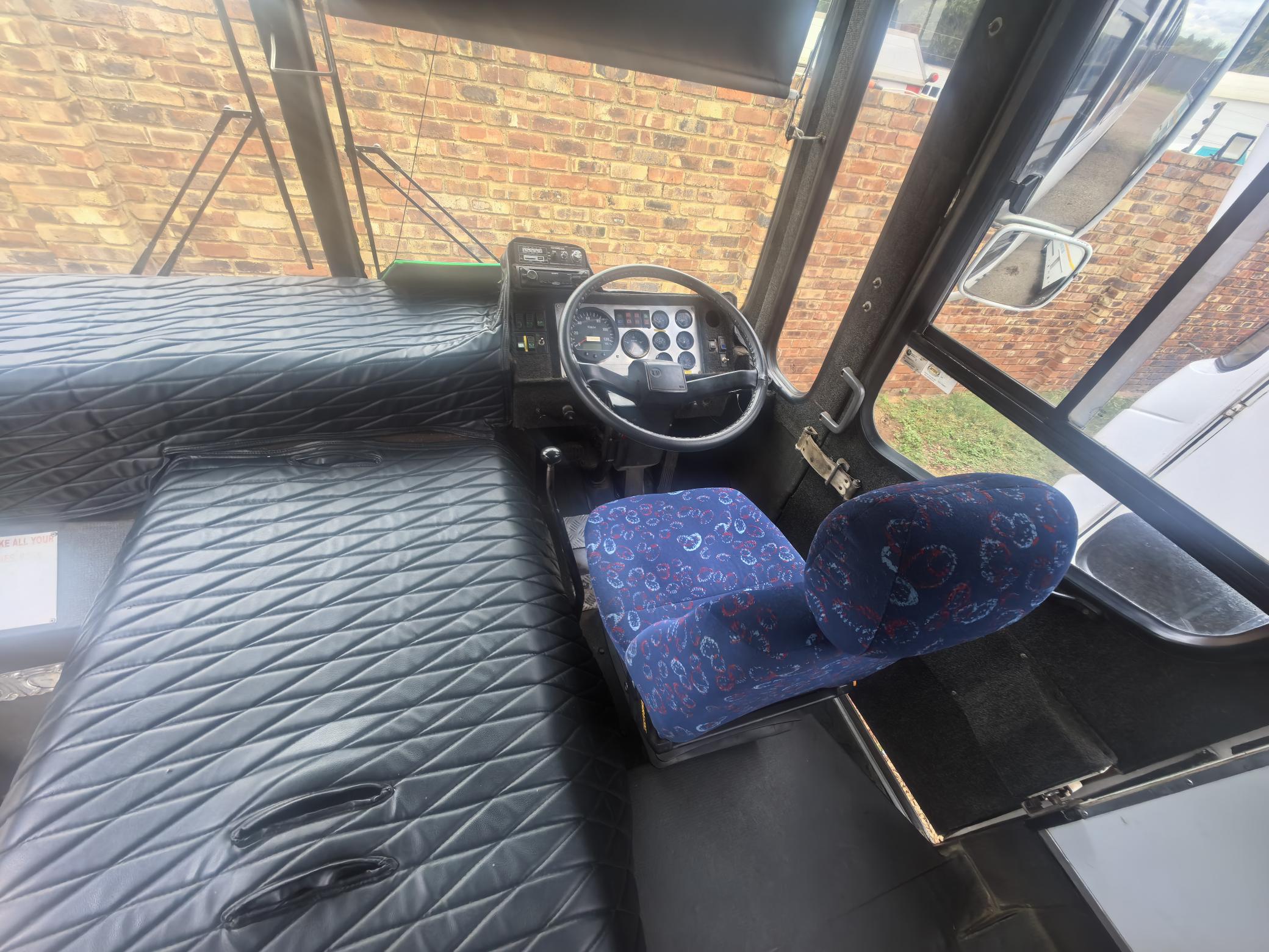 Nissan UD Diesel Bus